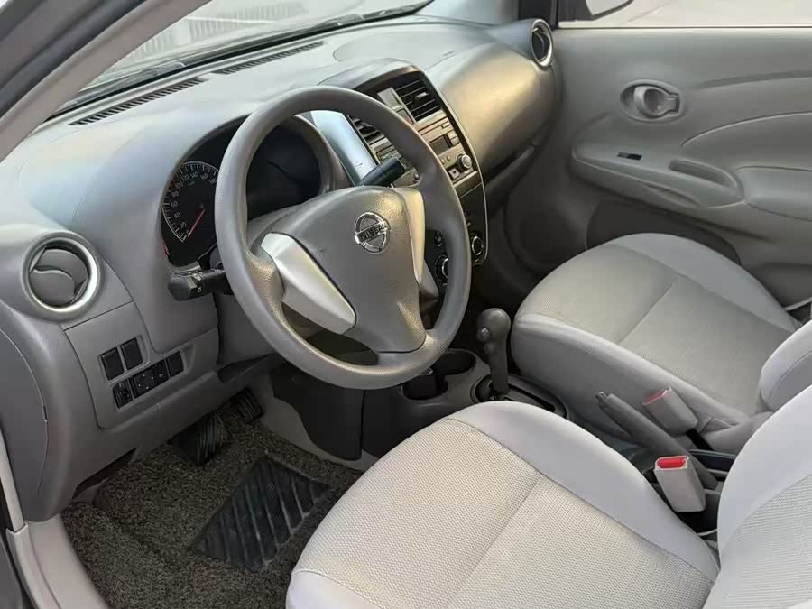 Nissan Sunny 2015 car image #8