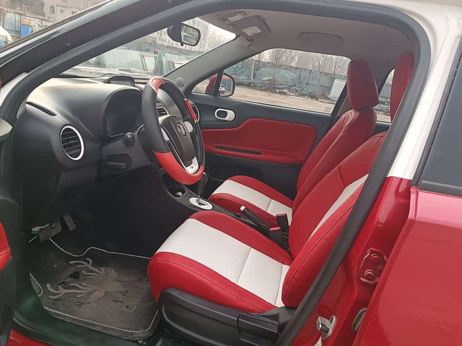 MG 3 2013 car image #8