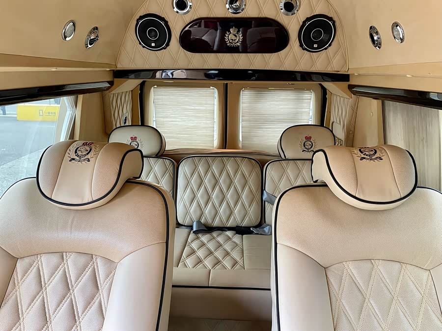 Ford E350 2013 imagen de coche #8