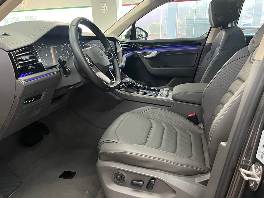 Volkswagen Touareg 2023 #8 Volkswagen Touareg 2023 car image #8