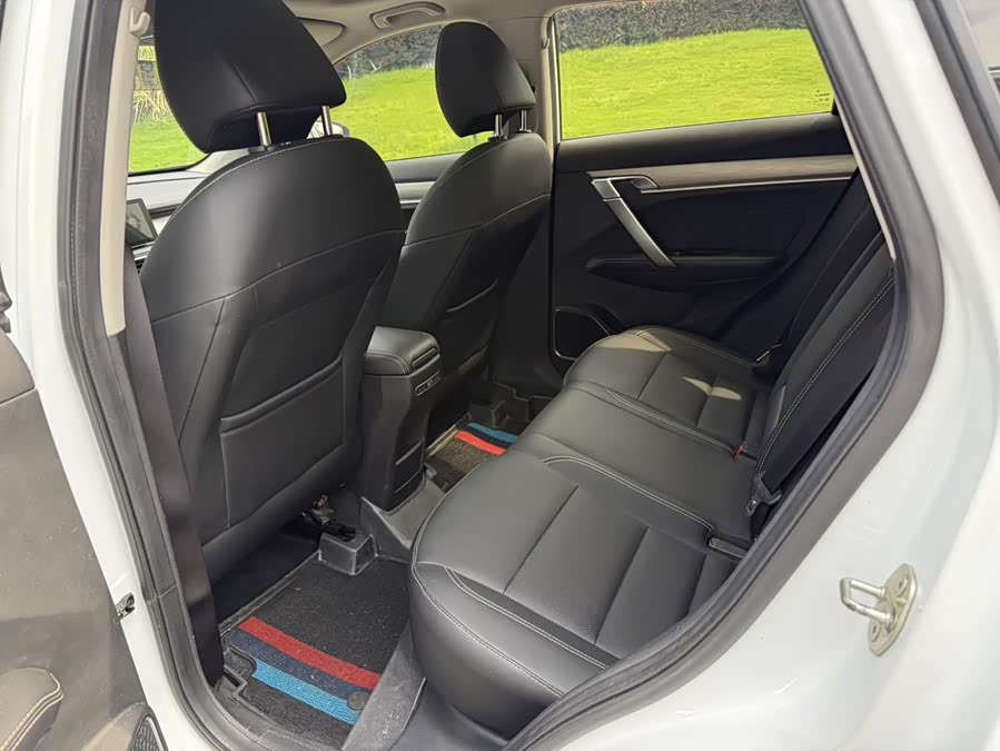 GEELY Coolray 2020 car image #8