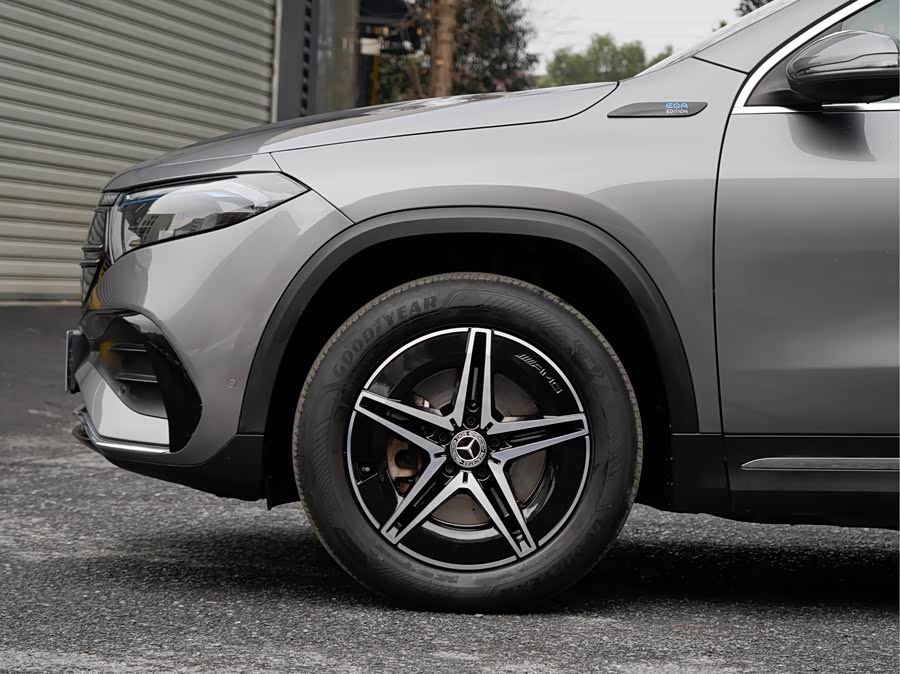 Mercedes-Benz EQA Class 2021 صورة سيارة #8