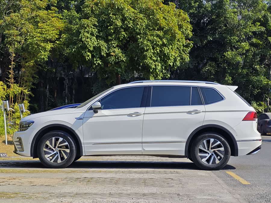 Volkswagen Tiguan L New Energy 2020 car image #8
