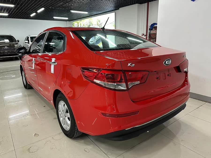 Kia K2 2015 imagen de coche #8