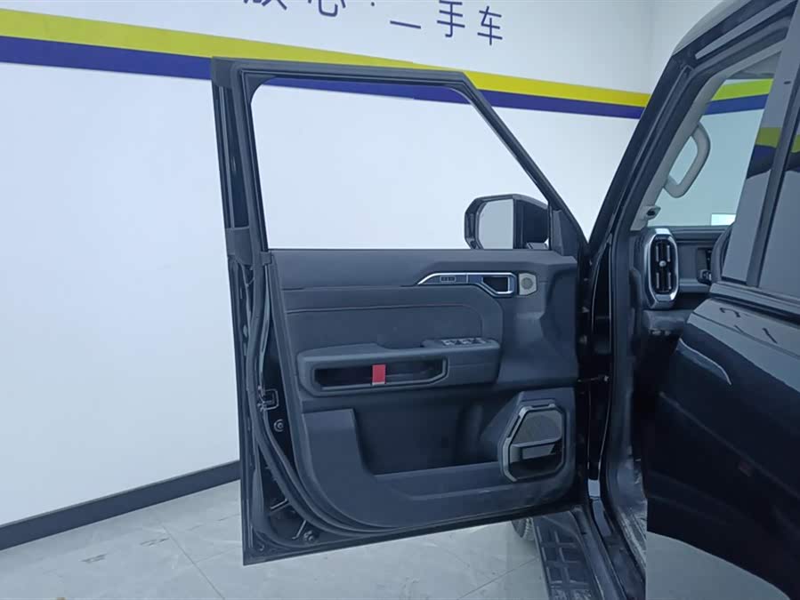 Jetour Traveller 2023 car image #8