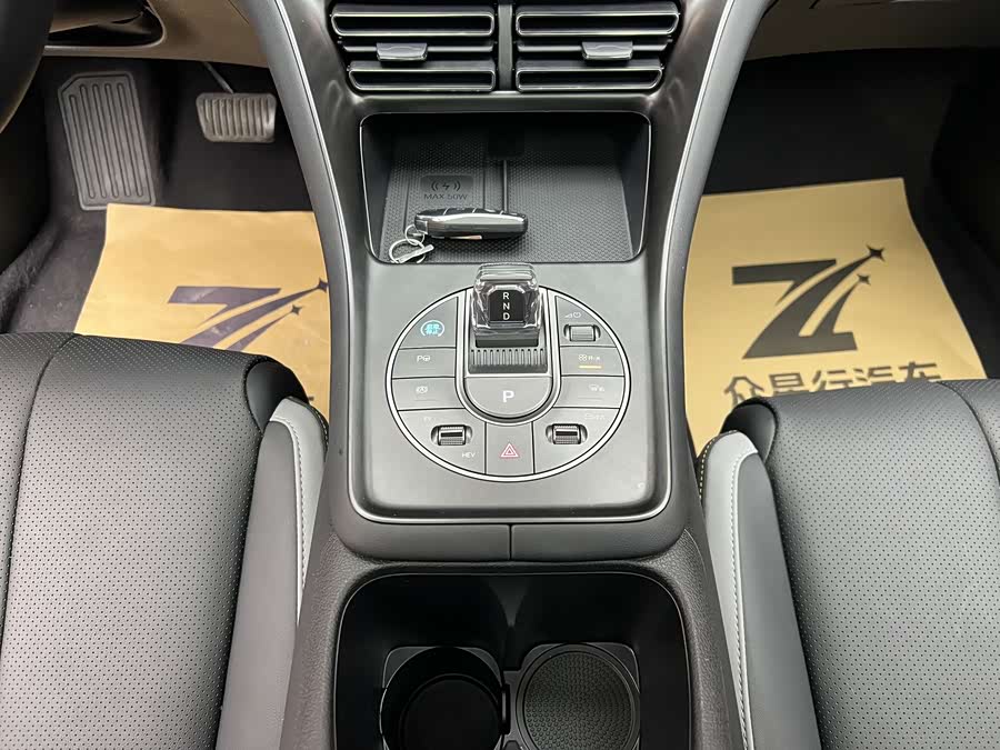 BYD Sea Lion 05 DM-i 2025 car image #8