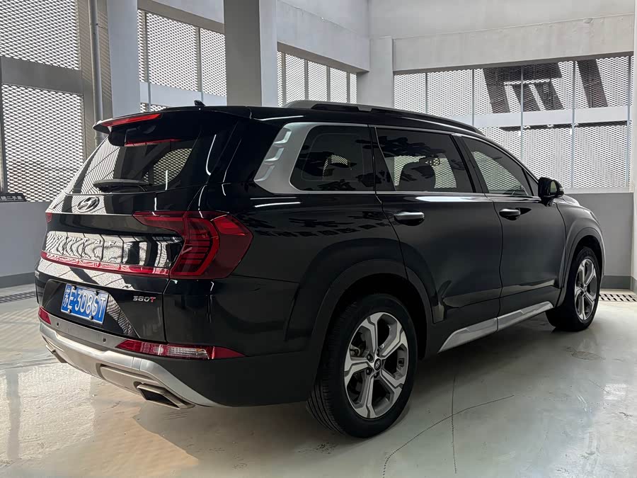 Hyundai Santa Fe 2021 car image #8