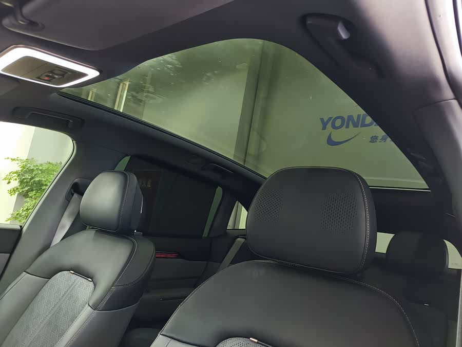 极氪 极氪7X 2024 汽车图片 #8