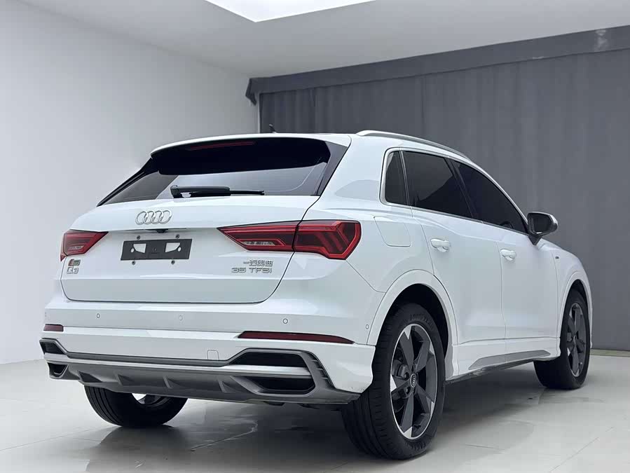 Audi Q3 2022 #8 Audi Q3 2022 car image #8