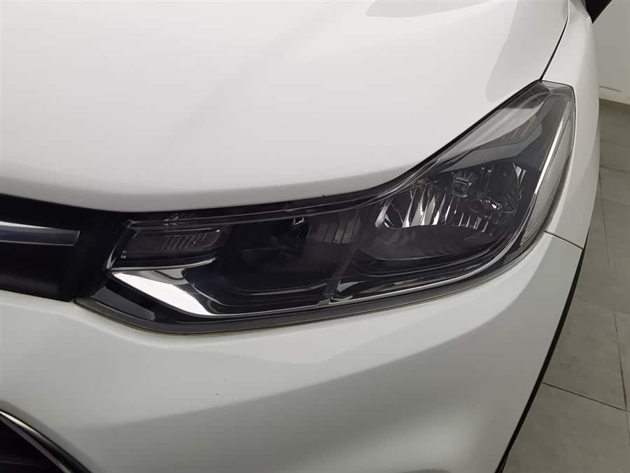 Chevrolet Tracker 2017 car image #8