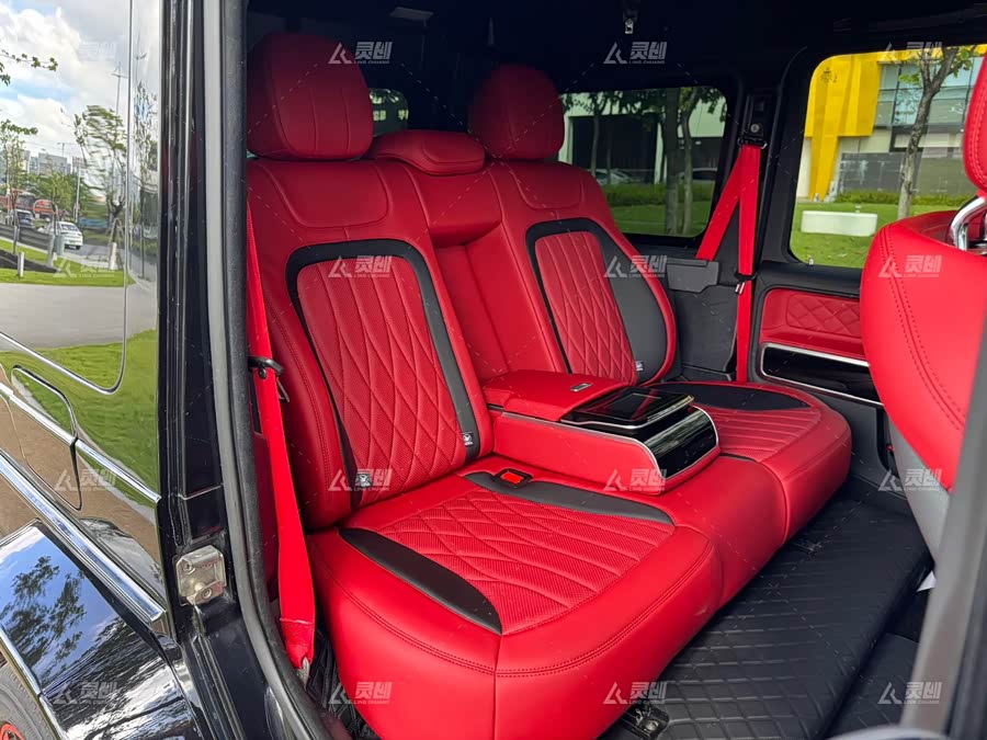 Mercedes-Benz G Class 2010 immagine di auto #8