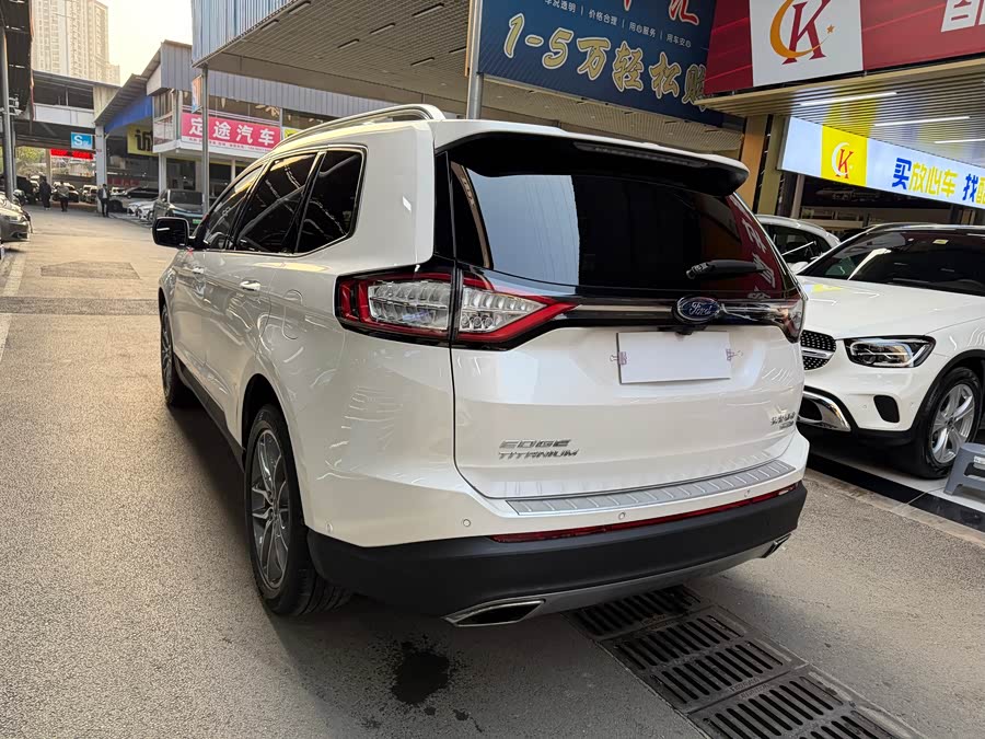 Ford Edge 2018 immagine di auto #8