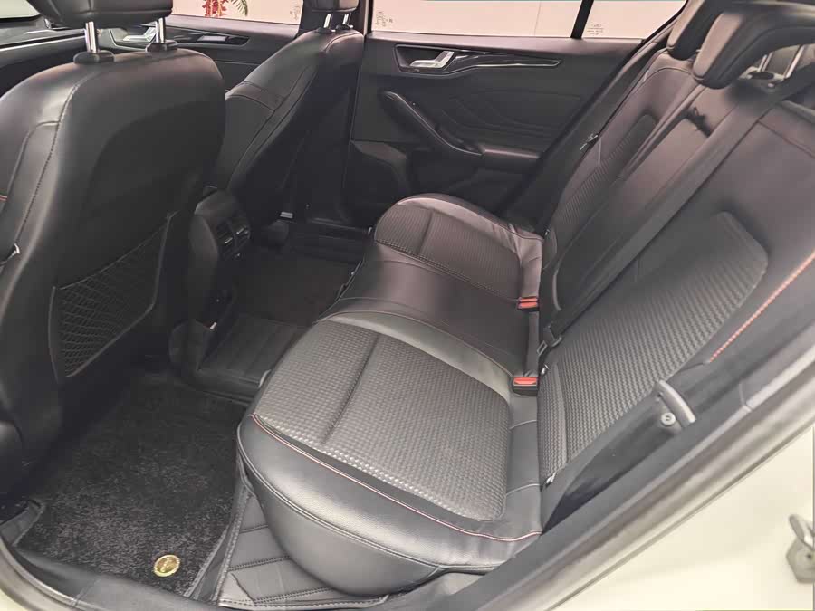 Ford Focus 2021 immagine di auto #8