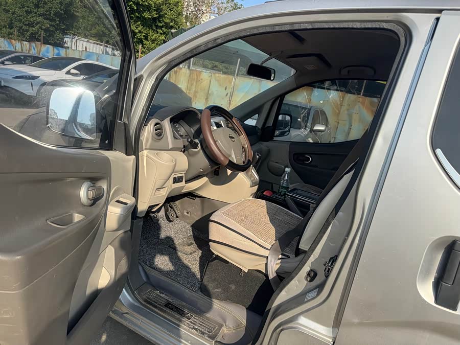 日产 日产NV200 2018 汽车图片 #8