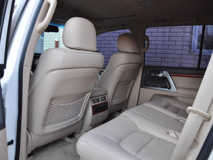 Toyota Land Cruiser 2014 #8 Toyota Land Cruiser 2014 car image #8