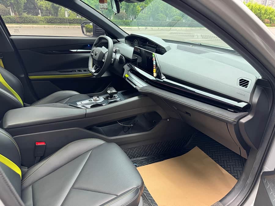 Changan UNI-V 2022 immagine di auto #8