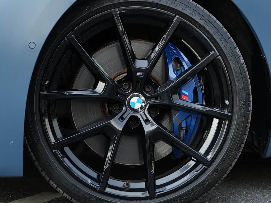 BMW 8 Series 2019 car image #8