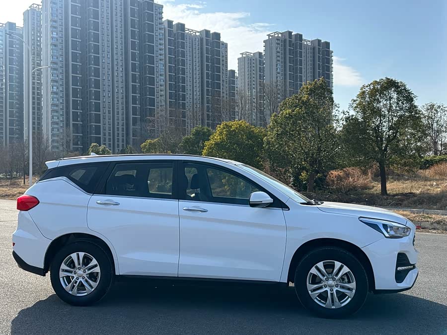 Haval M6 2020 car image #8