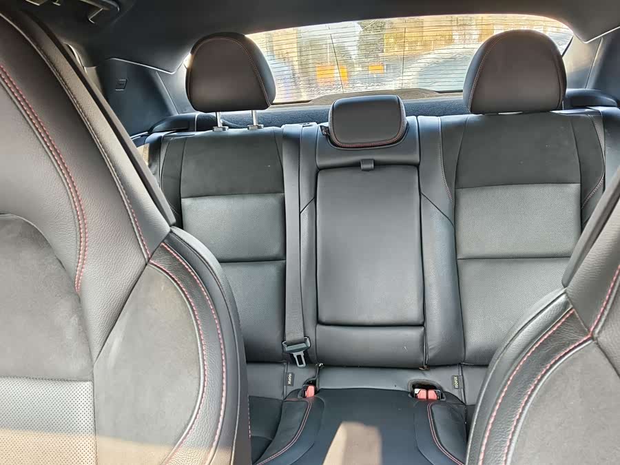 Lynk & Co 03 2019 #8 Lynk & Co 03 2019 car image #8