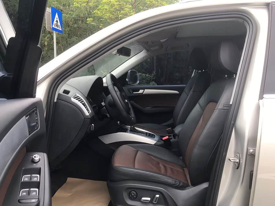 Audi Q5 2016 car image #8