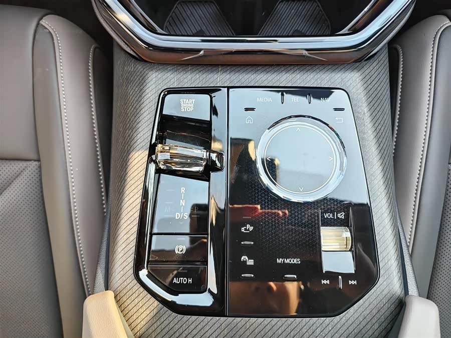 BMW X3 2025 immagine di auto #8