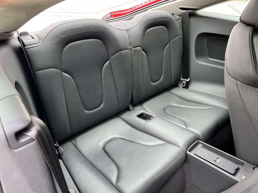 Audi TT 2008 image de voiture #8