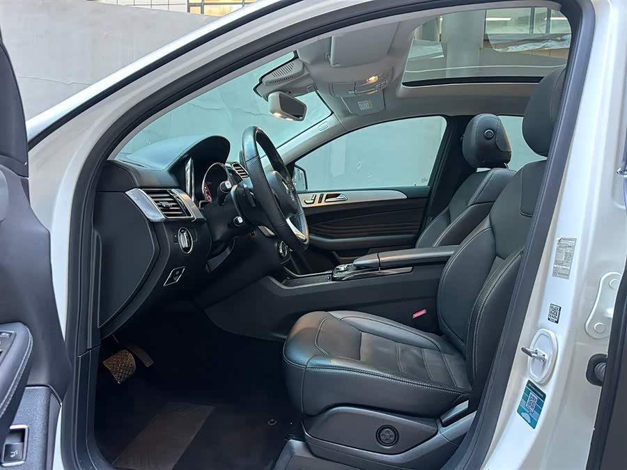 Mercedes-Benz GLE Coupe 2019 #8 Mercedes-Benz GLE Coupe 2019 car image #8