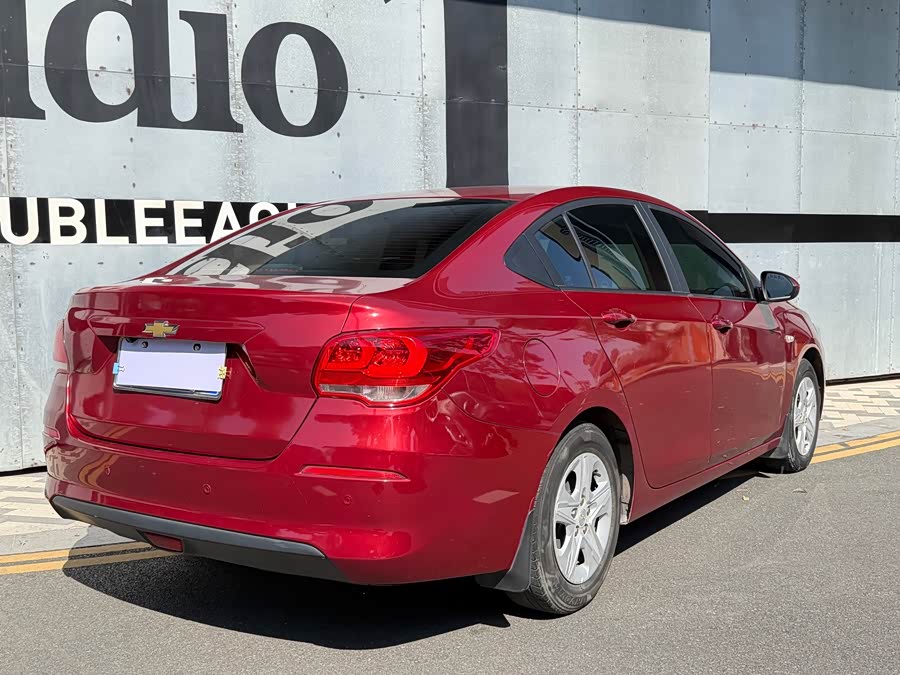 Chevrolet Cavalier 2018 imagen de coche #8