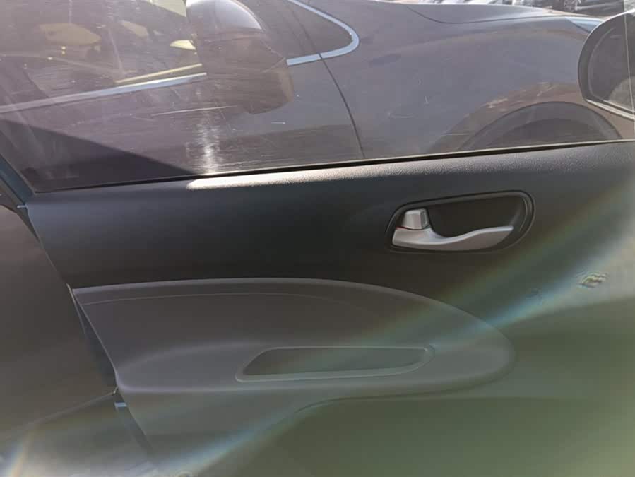 Kia 2017 car image #8
