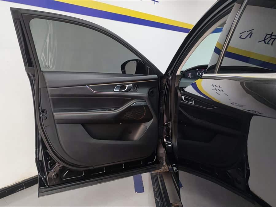 Changan UNI-K iDD 2021 car image #8