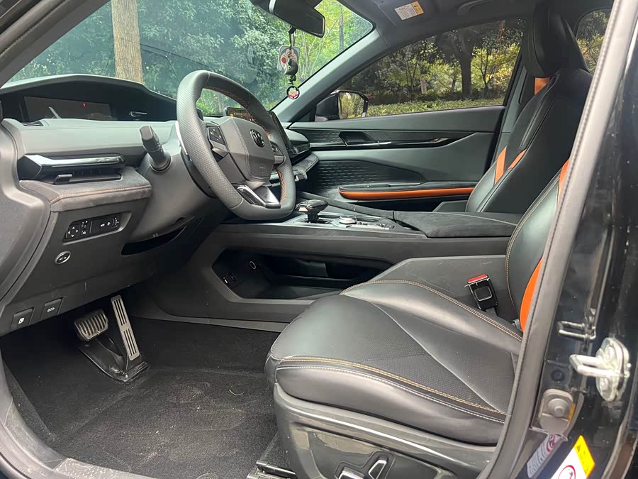 Changan UNI-V 2022 #8 Changan UNI-V 2022 car image #8