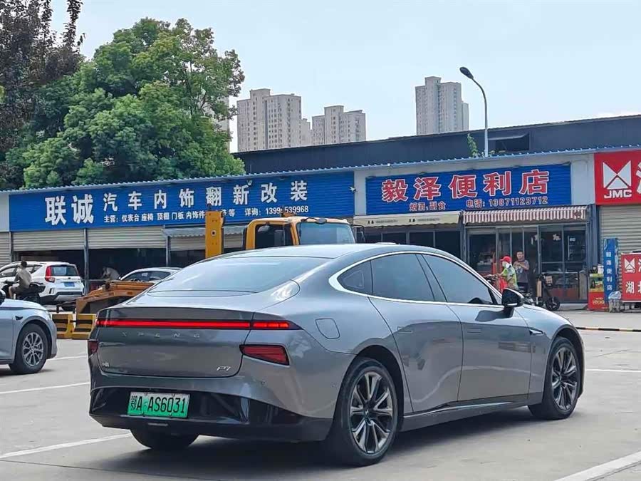 Xpeng P7 2023 imagen de coche #8