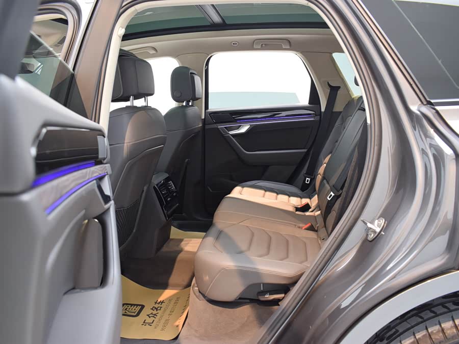 Volkswagen Touareg 2022 #8 Volkswagen Touareg 2022 car image #8