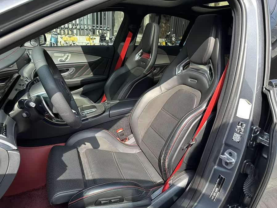 Mercedes-Benz E AMG 2020 صورة سيارة #8