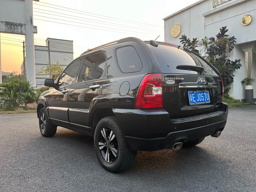 Kia Sportage 2012 car image #8