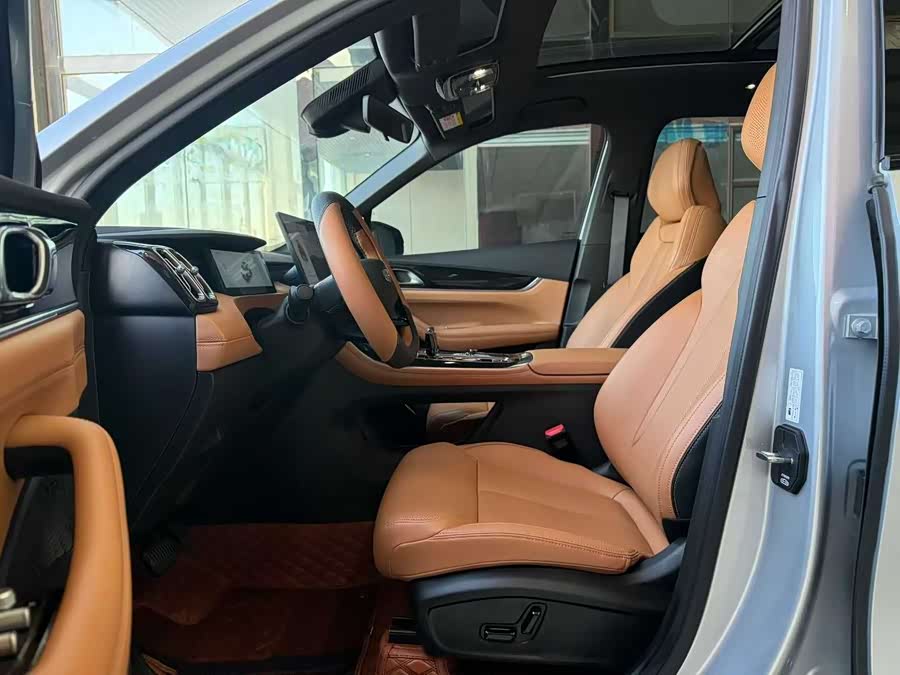GEELY Boyue L 2025 car image #8