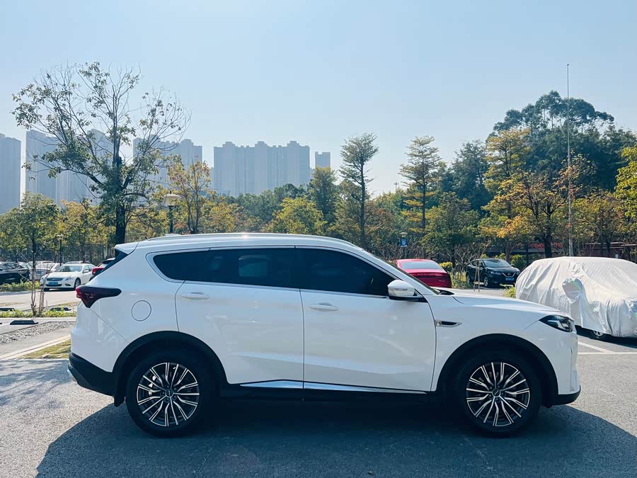 Jetour X70 PLUS 2023 car image #8