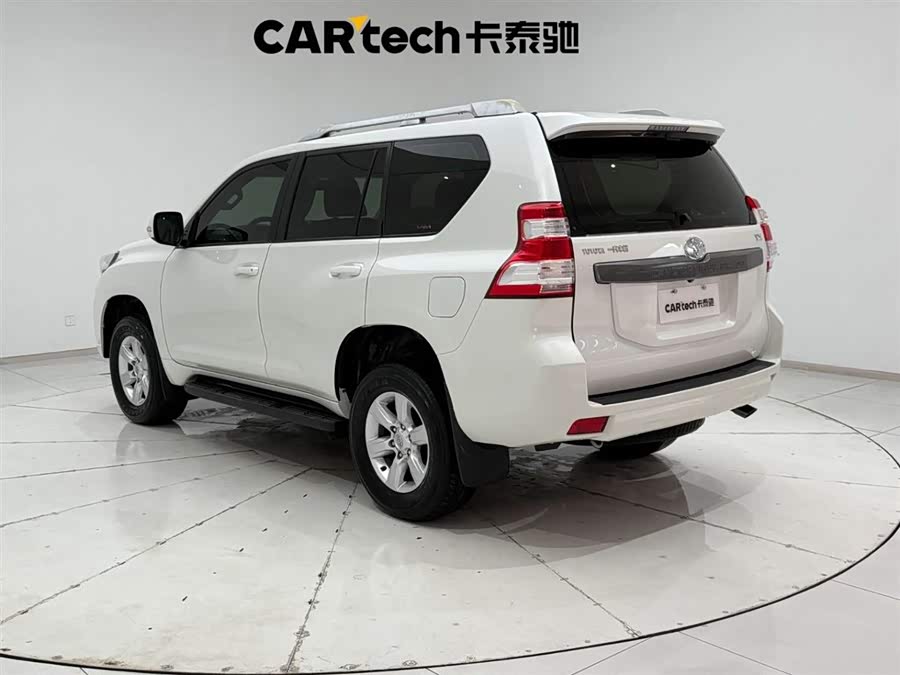 Toyota Land Cruiser Prado 2017 car image #8
