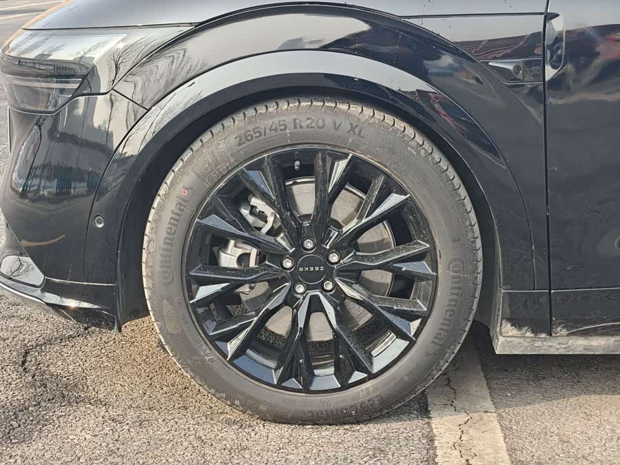 极氪 极氪7X 2024 汽车图片 #8