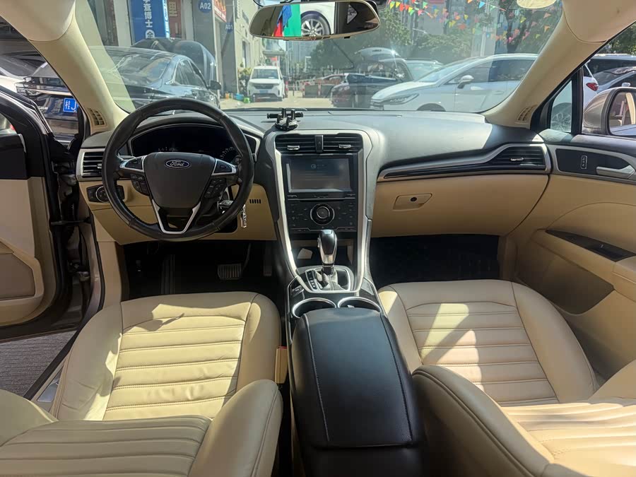 Ford Mondeo 2016 car image #8