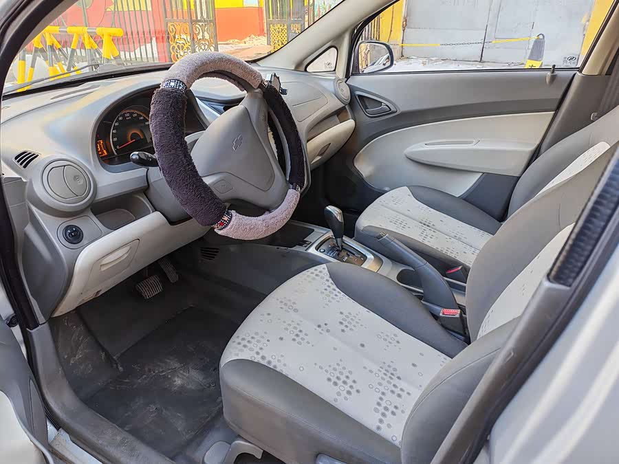 Chevrolet Sail 2014 car image #8