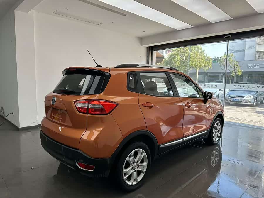 Changan CS15 2017 #8 Changan CS15 2017 immagine di auto #8