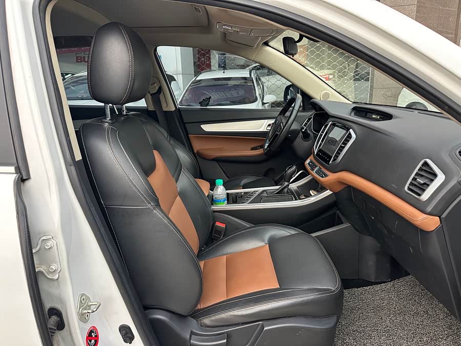 GEELY Vision X6 2018 imagem de carro #8