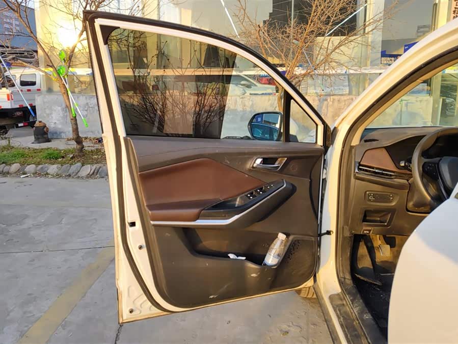 Changan CS15 2019 immagine di auto #8