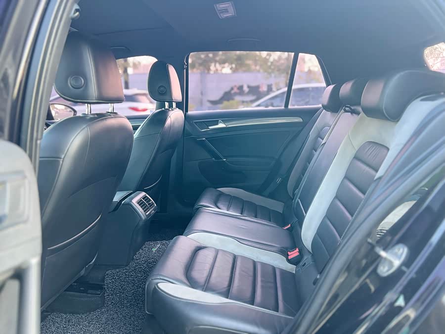 Volkswagen Golf 2018 #8 Volkswagen Golf 2018 car image #8