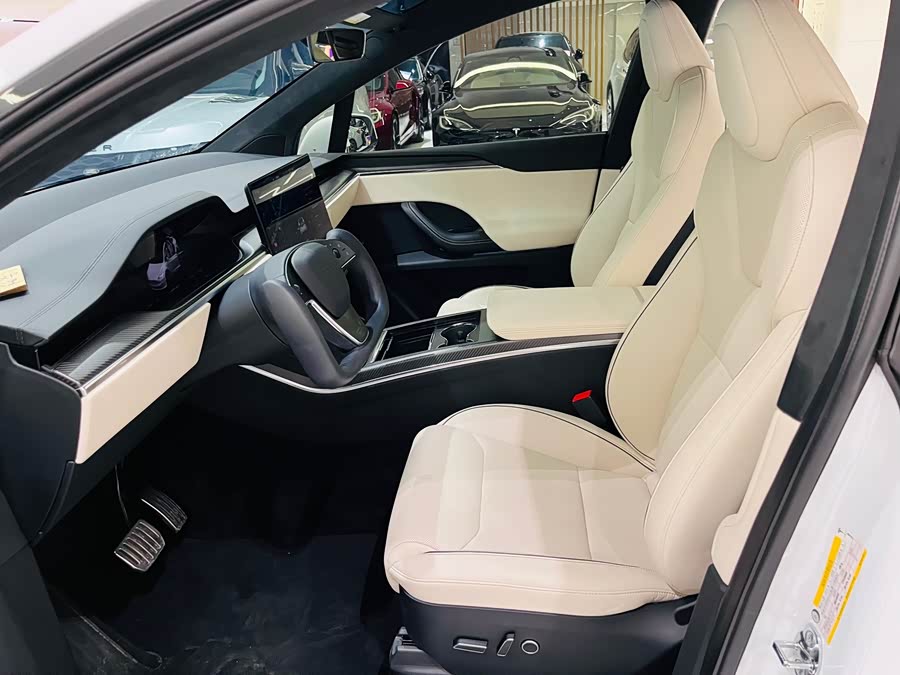 Tesla Model X 2023 car image #8