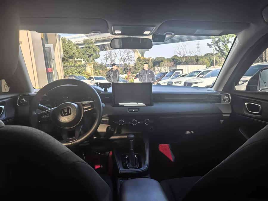 Honda VEZEL 2023 #8 Honda VEZEL 2023 car image #8