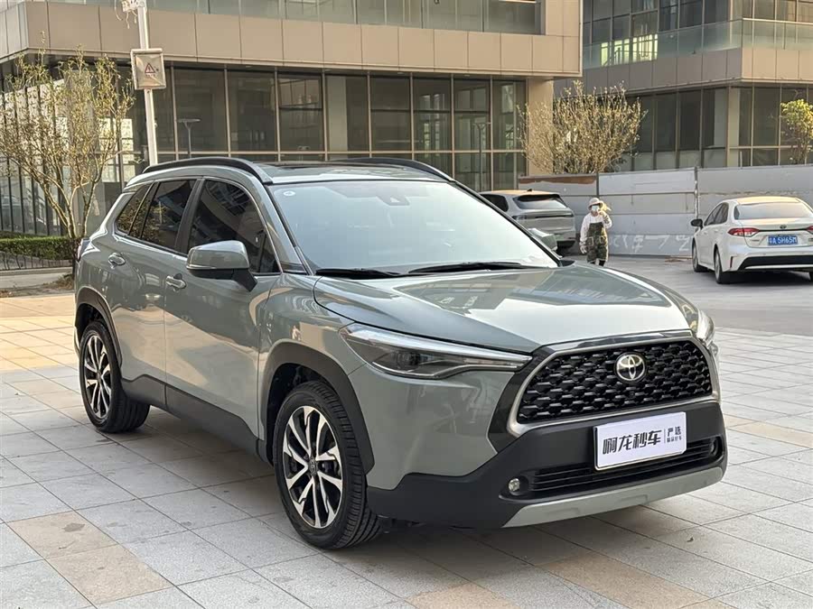 Toyota Corolla Cross 2022 immagine di auto #8