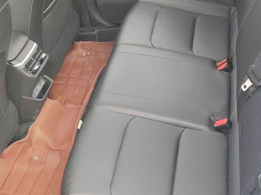 GEELY Emgrand 2022 car image #8