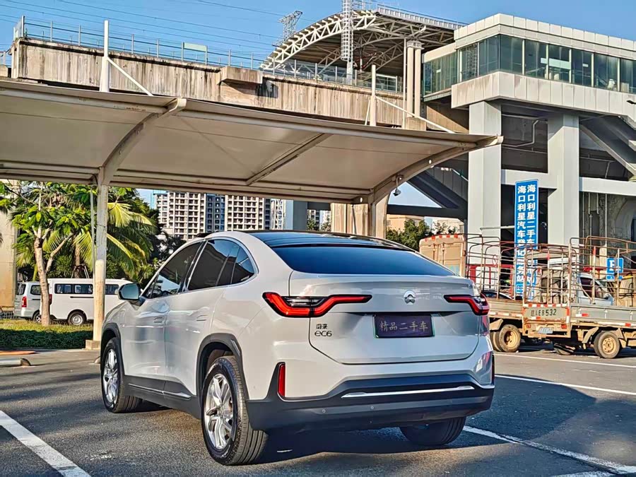 蔚来 蔚来EC6 2022 汽车图片 #8